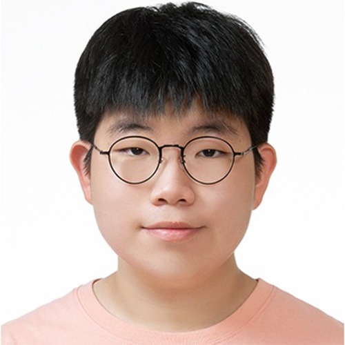 Portrait of filmmaker Elliott Lee