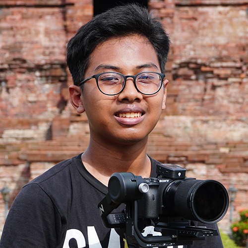 Portrait of filmmaker Ramzy Fauzan